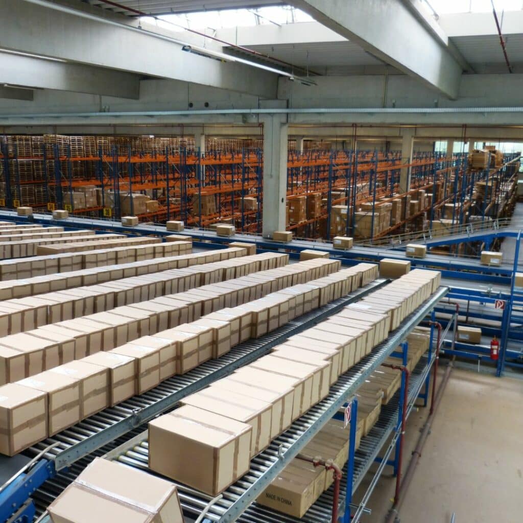 Corrugated box packaging factory